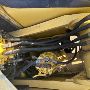 Excavadora Usada de Alta Calidad Komatsu PC160-7, Excavadora Mediana de Orugas, PC110, PC120, PC130, PC200 con Componentes Principales, en Venta a Bajo Precio - Product Image 5