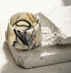 Taza de Café de Mármol Blanco Calacatta Natural Puro NANWEI, Hecha a Mano para Momentos de Bebida Elevados - Product Image 5