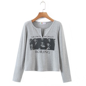 เสื้อยืดแขนยาวคอวีผู้หญิงไซส์ใหญ่ สีขาว สีเทา ผ้าถักพิมพ์ลายขาดๆ รุ่น N8280 - Product Image 3