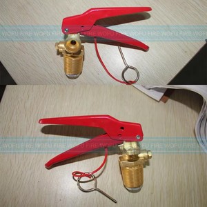 Bestseller: Estintore Industriale Portatile in Acciaio CO2 Puro al 99% MT6 China 15LB, Classe BCE, Rosso, 9S - Product Image 5