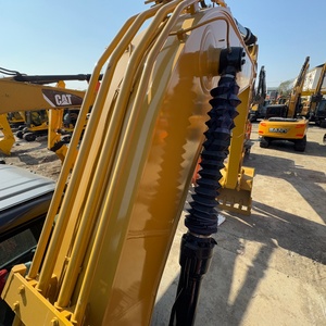 Excavatrice hydraulique d'occasion Caterpillar 15 tonnes CAT315D2GC, durable et populaire pour projets municipaux, avec moteur et pompe contrôlés par PLC - Product Image 4