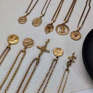 Vintage 18K chapado en oro Hot Street Hip Hop griego Rosa colgante collar de acero inoxidable oro San Cristóbal encanto collar - Product Image 1