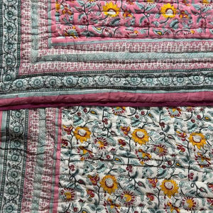 Edredón de Lujo Indio, Diseño Jaipuri Hecho a Mano, Estampado en Bloque, Algodón, Diseño Étnico Estampado a Mano, para Uso en Invierno - Product Image 1