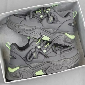 Zapatos de Invierno para Hombre 2026, Nuevas Zapatillas Deportivas Sólidas, Modernas y Versátiles, con Tacón Oculto, Casuales, de Ocio, con Parte Superior de PU, que Aumentan la Altura - Product Image 3