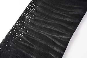 <span class=keywords><strong>Jeans</strong></span> da <span class=keywords><strong>Uomo</strong></span> di Qualità, <span class=keywords><strong>Neri</strong></span> Lavati, Strappati, Slim Fit, Stile Hip Hop, con Dettagli Distressed Fatti a Mano e Patch in Cristallo - Product Image 3