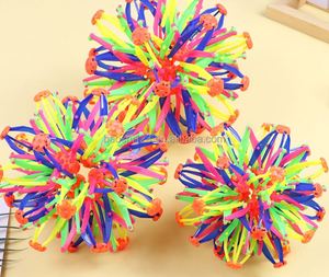 ลูกบอลดอกไม้แปลงร่างได้ขนาดใหญ่ 20 ซม. ของเล่นเด็ก บอลยืดหยุ่น บอลขยายได้ ของเล่นกีฬากลางแจ้ง สำหรับจับและโยน - Product Image 4