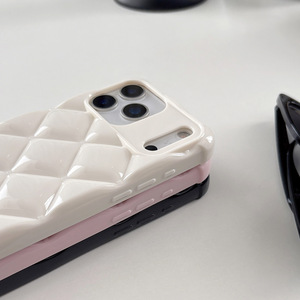 Funda acolchada para teléfono 17 Pro, estilo pequeño con patrón, funda suave para 15 Plus, funda de cobertura total para 13, funda de alta estética. - Product Image 5