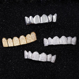 Rejilla Dental Personalizada con Diamantes, Chapada en Oro Blanco, Plata S925 con Incrustaciones de Moissanita, Estilo Hip Hop - Product Image 5