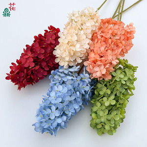 Hydrangeas artificiels en soie, faits à la main, décoration de mariage, style moderne, bouquet multicolore - Product Image 3