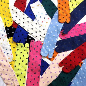 Индивидуальный дизайн, носки Tabi с 2 пальцами, японские жаккардовые хлопковые Модные мужские и женские носки - Product Image 2