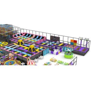 Parc de trampolines intérieur surdimensionné personnalisé pour adultes et enfants, équipé de balles élastiques transparentes, de toboggans Devil Slides et d'éléments électroniques - Product Image 3