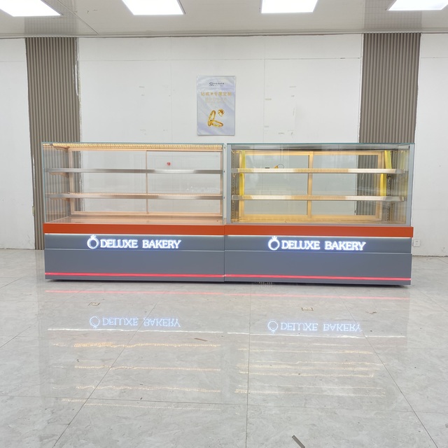 Luxurious Refrigerated LED Bakery & Cake Display Case with Stainless Steel Frame and Tempered Glass for Cake Shops