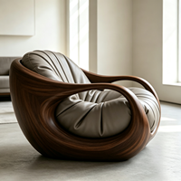 Ensemble de canapés en cuir avec cadre en bois massif courbé, fauteuil lounge au design organique, canapé moderne de luxe pour salon