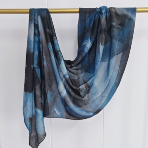 Écharpe longue personnalisée en satin de coton polyester imprimé, chaude, quatre saisons, style arabe, Moyen-Orient, turc, musulman, pour femme, collection 2026 - Product Image 6