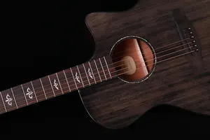 מכירה חמה בסיטונאי/מותאם אישית 41 אינץ' גיטרה אקוסטית חשמלית צבעונית אשוח מוצק למעלה מכירה ישירה במפעל בסין D-70