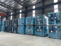 Casa Container Prefabbricata Modulare Espandibile 20ft 40ft con 3 Stanze, 2 Bagni e 2 Piani, Villa di Lusso dal Design Moderno Resistente agli Uragani