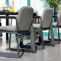 Set Perabot Taman Aluminium Seri Rekreasi Modern Desain Lion, Kursi Makan Luar Ruangan, Meja, Bantal Tahan Air, Kepadatan Tinggi