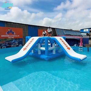 Parc aquatique gonflable commercial de grande taille pour activités extérieures, de haute qualité et durable - Product Image 1