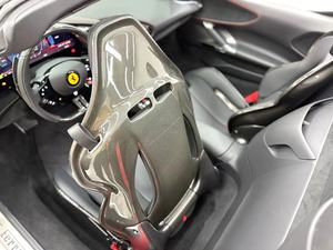 Ferrari <span class=keywords><strong>SF90</strong></span> Stradale Cabriolet Turbo Hybride d'Occasion R19 Volant à Gauche Hypercar Performances de Piste à <span class=keywords><strong>Vendre</strong></span> dans le Monde Entier - Product Image 6