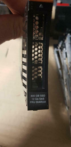 02JE800 V7000 Gen 2 SFF 800 Go SAS Disque SSD Interne 2,5 pouces Disque Dur SSD 3DWPD 12 Go SAS SSD 02JE800 - Product Image 3