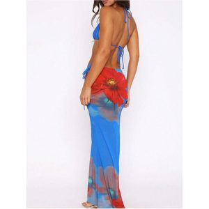 Conjunto de bikini floral de 3 piezas para mujer FOXA, traje de baño con cuello halter y falda de malla, elástico, de poliéster y spandex - Product Image 3