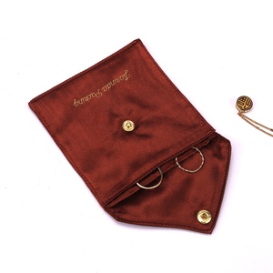 Bolsa de Satén Suave de Alta Gama con Cordón para Guardar Extensiones de Cabello, Ropa Interior y Ropa, Bolsa de Seda para Almacenamiento - Product Image 6
