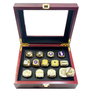 jordan lakers 6 rings