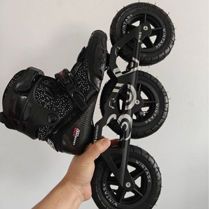 Patines <span class=keywords><strong>de</strong></span> <span class=keywords><strong>Ruedas</strong></span> para Adultos, <span class=keywords><strong>de</strong></span> Fibra <span class=keywords><strong>de</strong></span> <span class=keywords><strong>Carbono</strong></span>, Tres <span class=keywords><strong>Ruedas</strong></span>, Tipo SUV, con <span class=keywords><strong>Ruedas</strong></span> Neumáticas <span class=keywords><strong>de</strong></span> Una Fila para Reducir la Velocidad (3x150mm, Grandes, Todoterreno, para Escalada) - Product Image 3