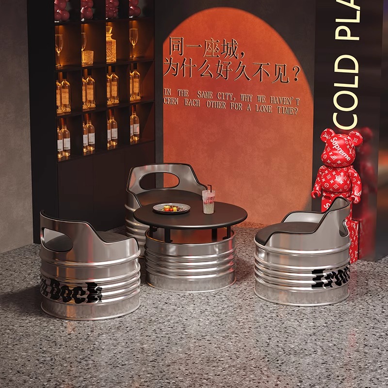 Кофейный столик из кованого железа
