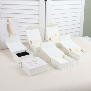 Low MOQ for Mooncakes Industrial Use with Ribbon Accessory Gift Packaging Matte Finish Small Jewelry Packaging Paperboard Box - Product Image 3