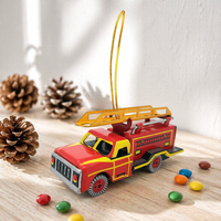 Ornement suspendu personnalisé vintage en fer imprimé à la main, camion de pompiers rétro en étain, artisanat de véhicule, pendentif pour sapin de Noël, décoration de fête