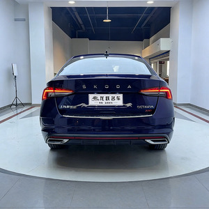 <span class=keywords><strong>Skoda</strong></span> <span class=keywords><strong>Octavia</strong></span> <span class=keywords><strong>2023</strong></span> Edición Premium de Lujo, TSI280 PRO, Automático, Usado, Oferta Especial de Alta Calidad - Product Image 5