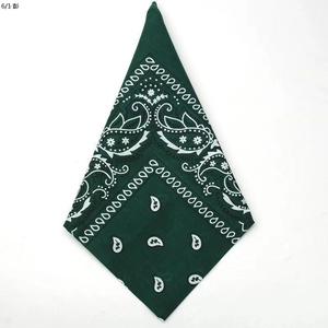 <span class=keywords><strong>Bandana</strong></span> personalizzata stampata senza minimo multicolore 22 ''x 22'' <span class=keywords><strong>Bandana</strong></span> di cotone per donne e uomini Multi-purpose sciarpa per capelli protettiva - Product Image 4