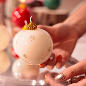 Ingrosso natale a forma di palla decorativo cera di soia <span class=keywords><strong>candele</strong></span> aromaterapia pupazzo di neve <span class=keywords><strong>casa</strong></span> <span class=keywords><strong>per</strong></span> <span class=keywords><strong>la</strong></span> decorazione domestica - Product Image 4