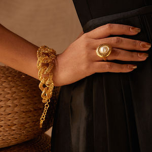 18K Plaqué Or Chunky Chaîne Bracelet De Mode Épais <span class=keywords><strong>Gourmette</strong></span> Creuse <span class=keywords><strong>Maille</strong></span> En Laiton Lien Audacieux Déclaration Bracelets Bijoux pour Femmes - Product Image 5