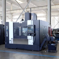 Centre d'usinage vertical CNC robuste VMC1270, table 1300x700mm, charge utile 900kg, pour la fabrication de moules et les fixations automobiles