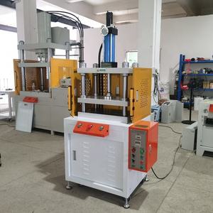 Machine de fabrication de boules de <span class=keywords><strong>bombe</strong></span> de bain de sel à bulle hydraulique pneumatique Machine de fabrication de presse de fabrication de moules pour barres de shampoing solides - Product Image 3