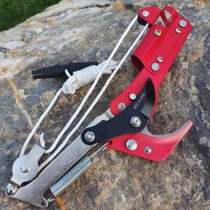 Sécateur manuel à poulie pour la taille des fruits en hauteur, en acier inoxydable rouge, modèle Mountain Wisteria - Product Image 4