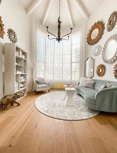 Premium Handmade Accent Table Intricate Mother Pearl Inlay Modern Living Room Furniture OEM Wholesale Export Custom Design - Product Image 2