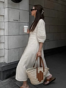 <span class=keywords><strong>Abito</strong></span> Camicia <span class=keywords><strong>Midi</strong></span> <span class=keywords><strong>Estivo</strong></span> in Cotone e Lino con Bottoni Frontali, Scollo a V, Maniche a Sbuffo, Schiena Aperta e Logo Personalizzato per Donne - Product Image 3