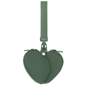 Porte-monnaie léger double cœur avec 2 poches zippées, dragonne amovible et porte-clés pour rouges à lèvres - Product Image 6