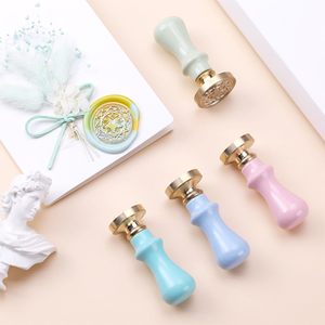 Sceau de cire rouge personnalisé avec logo, manche en bois de rose, pour invitation de mariage, fabriqué en Chine – Meilleure vente - Product Image 3