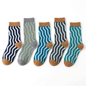 Компрессионные носки для восстановления после тренировок Athlete Crew с технологией лактатной терапии, дышащие, с возможностью нанесения логотипа команды - Product Image 1