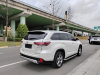 Toyota Highlander 2.0T Turbo 4WD Luxury Edition 7 places SUV d'occasion 2017, faible kilométrage, excellent état, export