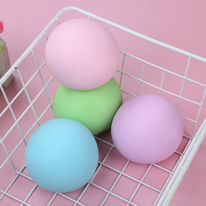 XTQ Factory Outlet Coloful Descompresión Fidget Juguetes antiestrés PVA Bola de plástico suave para niños Adultos Stress Relief Party Toy - Product Image 5