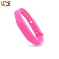Bracelet en silicone de type 2 13,56 MHz, contrôle d'accès 216, bracelet RFID en silicone 213, bracelet NFC RFID en silicone 215