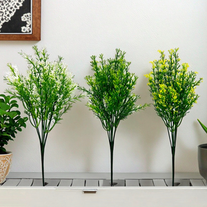 Branches <span class=keywords><strong>de</strong></span> Arbres à Feuilles Persistantes en PE <span class=keywords><strong>de</strong></span> Haute Qualité, Aspect Naturel, avec Petites Fleurs à Ruban Vert, pour Décoration <span class=keywords><strong>de</strong></span> Scène <span class=keywords><strong>de</strong></span> Mariage et Aménagement Paysager - Product Image 2