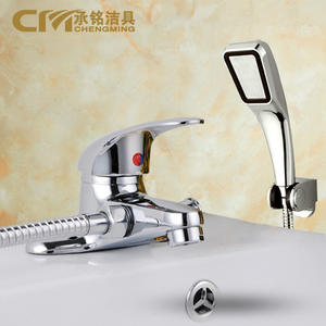 Robinet de bain et de douche en cuivre à poignée unique et à double trou avec triple joint pour eau chaude et froide, sorties arrière et latérales - Product Image 3