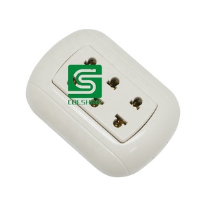 <span class=keywords><strong>Presa</strong></span> a Muro Sudamericana a Tre Vie con Messa a Terra - Product Image 6