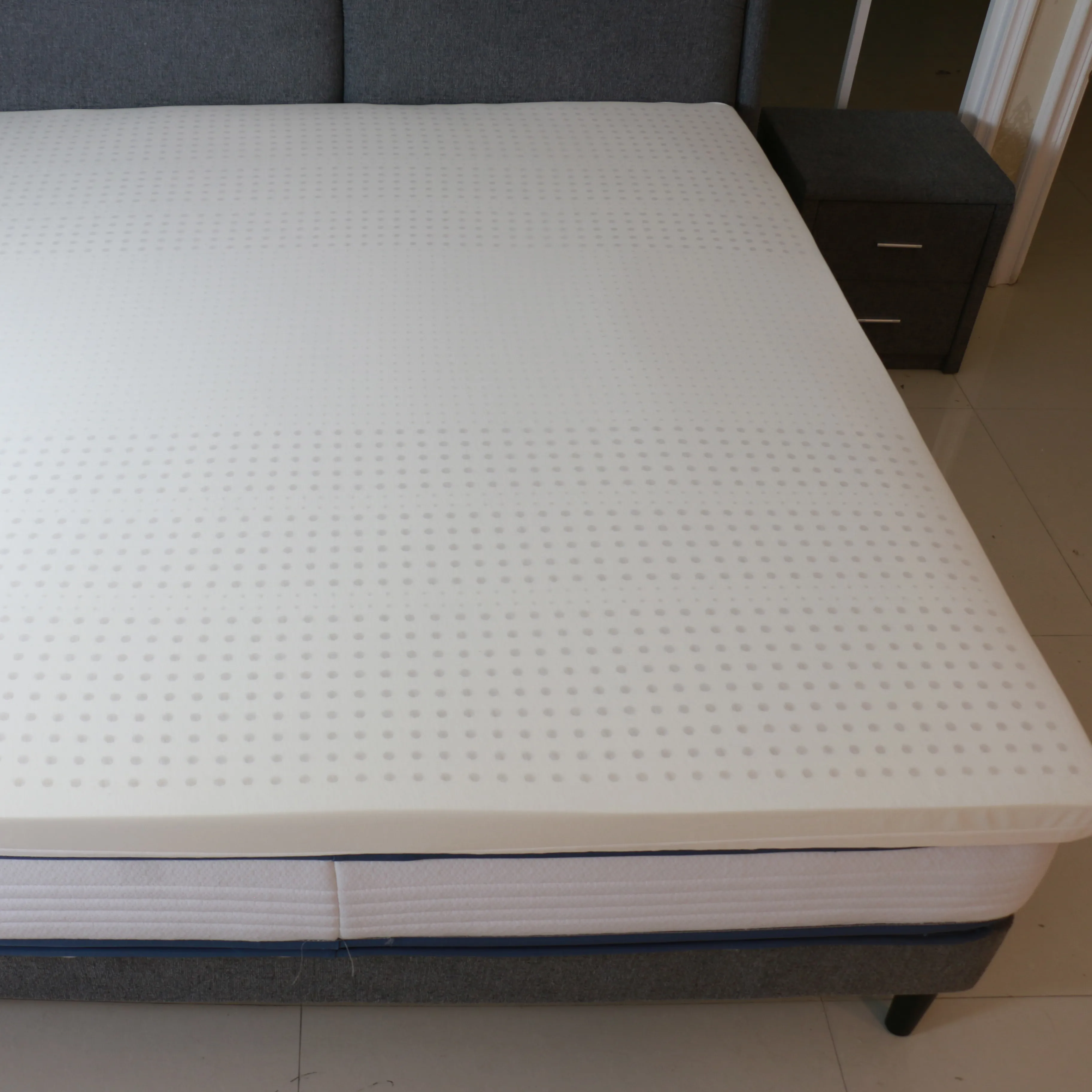 200*200*7.5cm King Size thailandia materasso topper in lattice naturale materasso per massaggio antiacaro